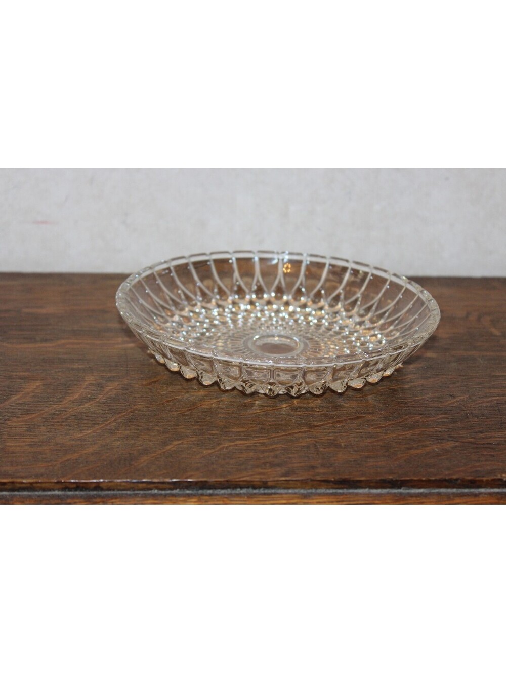 Vintage Anchor Hocking Clear Pressed Glass Shallow Nappy Bowl Candy Nut Dish